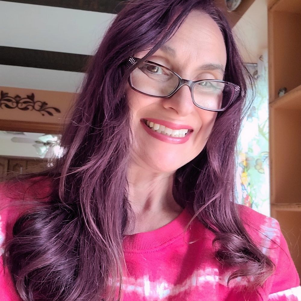 Meet your Posher, Christine